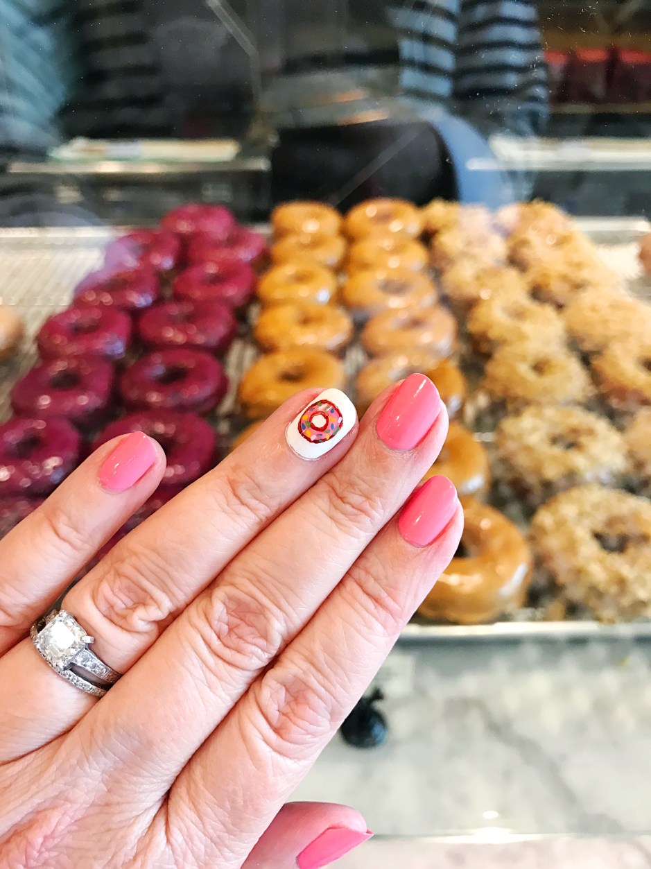 nailart-sidecardoughnuts