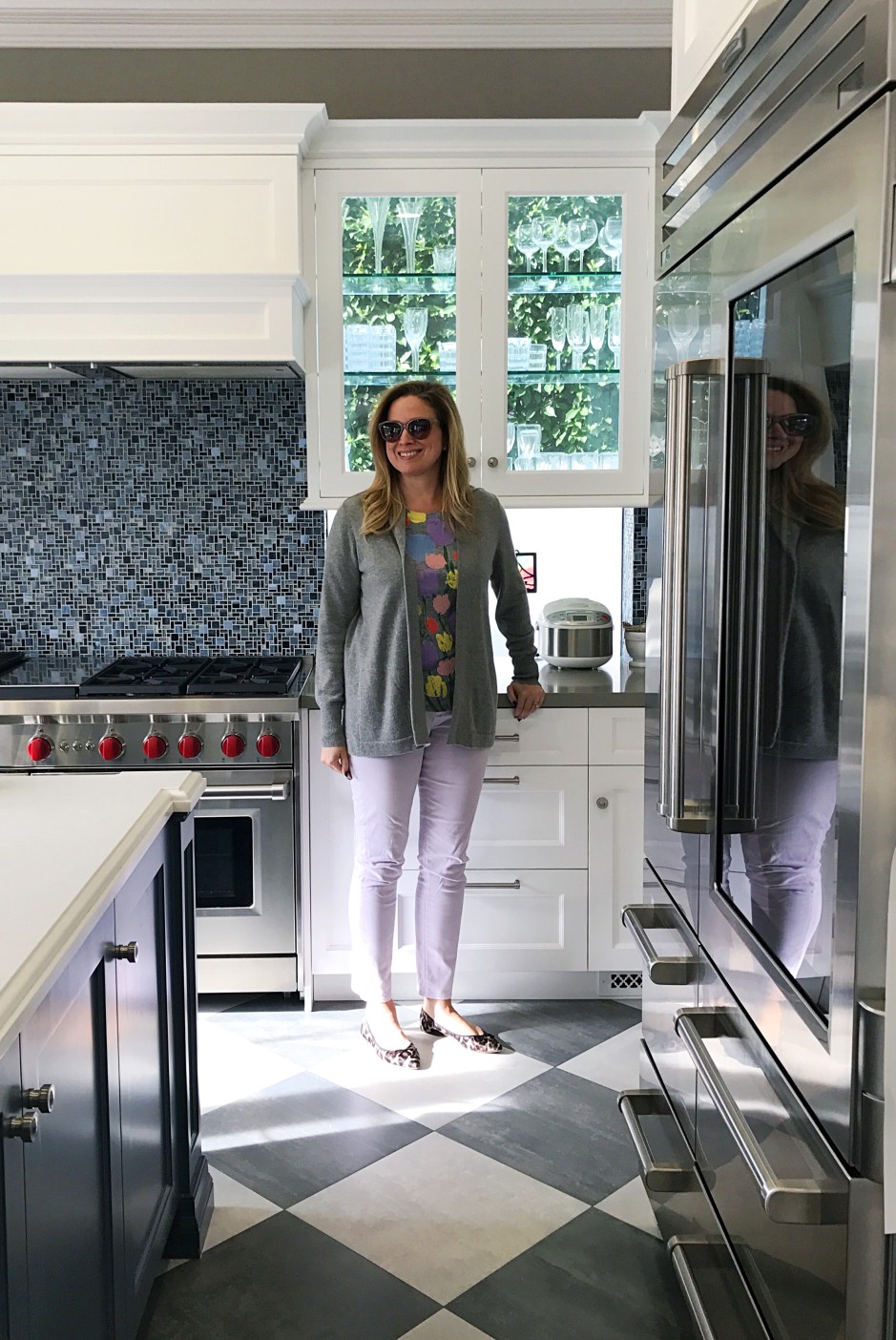 jcrew-tulips-theflowerguy-agjeans-ryansunglasses